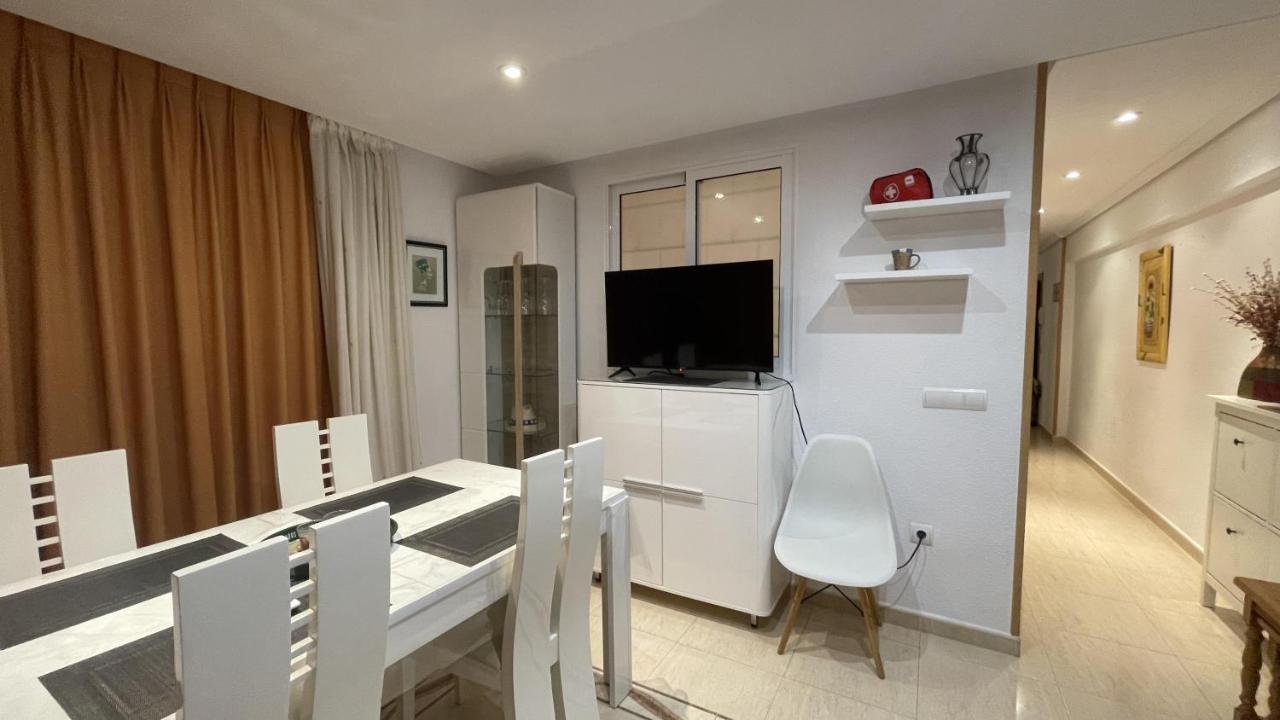 Benidorm Beach Apartment Екстериор снимка