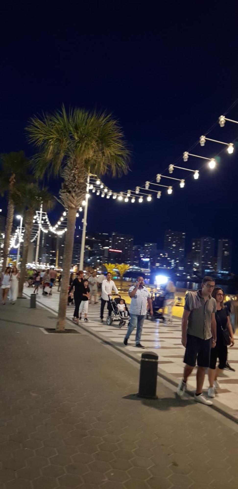 Benidorm Beach Apartment Екстериор снимка