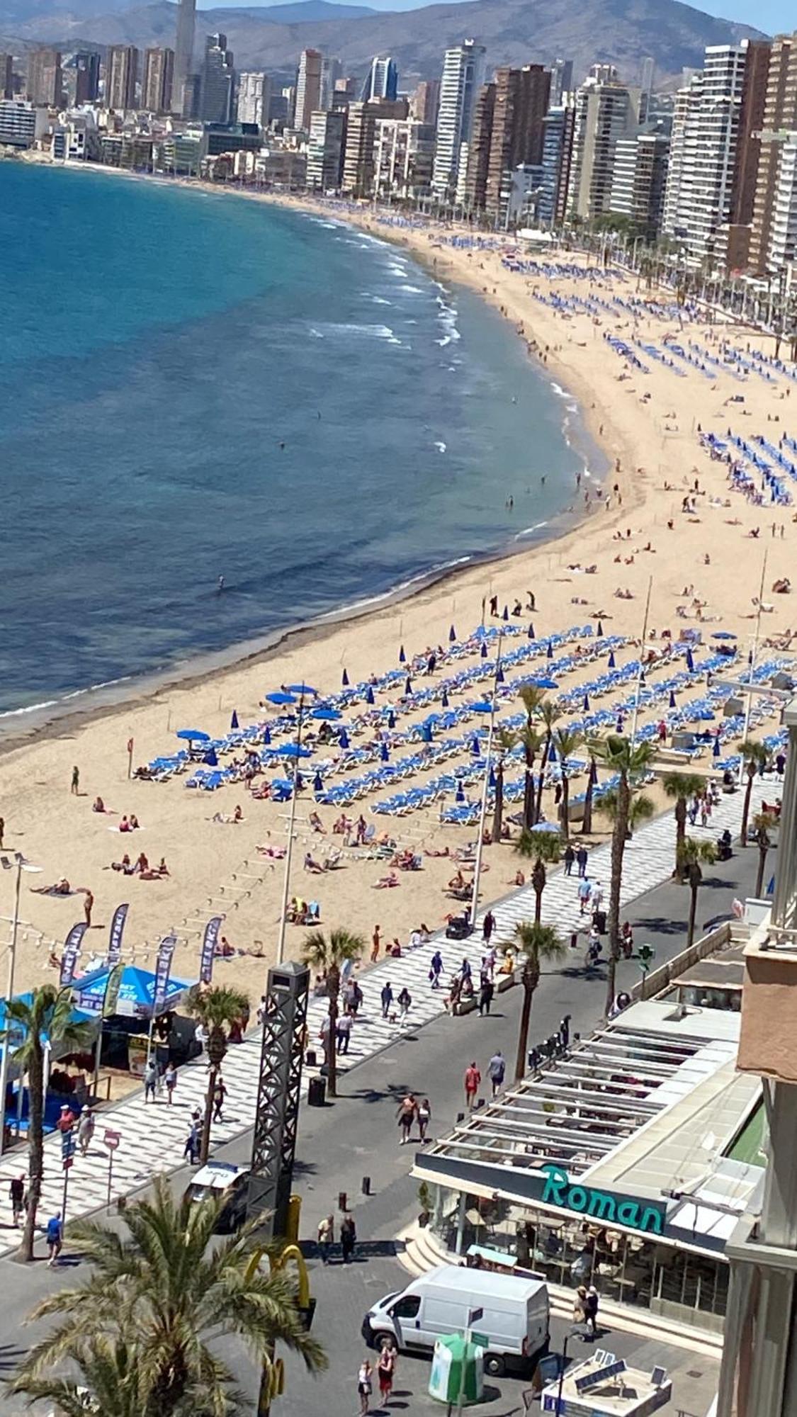Benidorm Beach Apartment Екстериор снимка